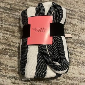 Victoria secret vintage beach towel 50” X 60” new with tags white black n pink
